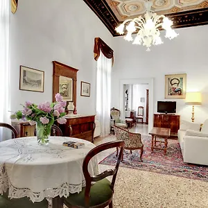 Testa Italy