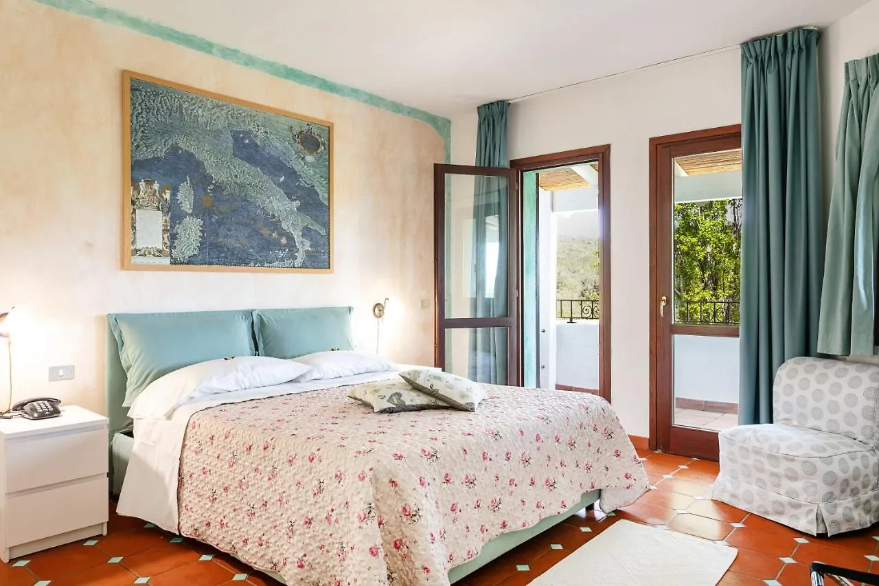 Hotel Stefania Boutique Hotel By The Beach Olbia